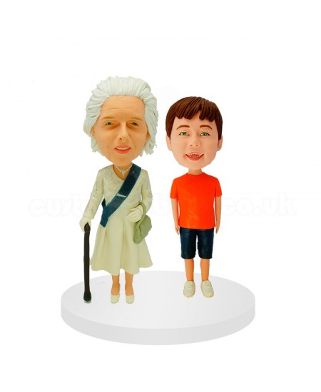 custom grandmother and child bobblehead