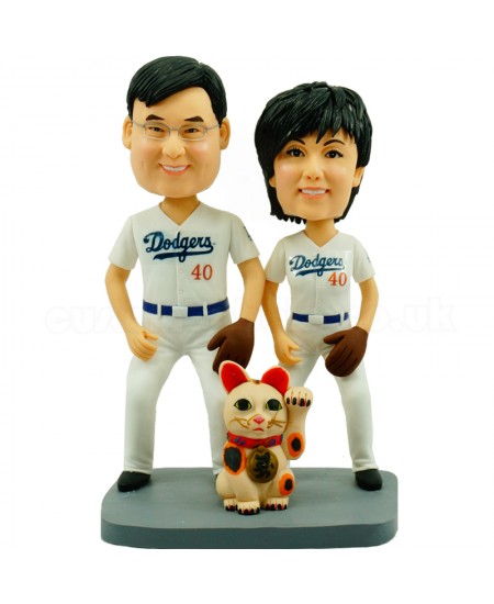 customised baseball couple bobblehead with Maneki Neko