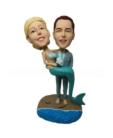 customised wedding bobblehead cake topper