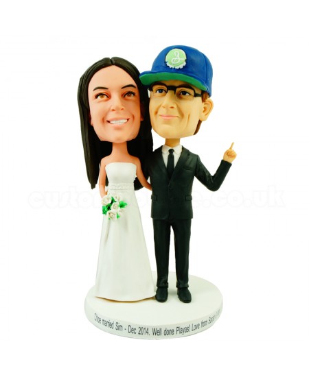 lovely personalised wedding bobbleheads