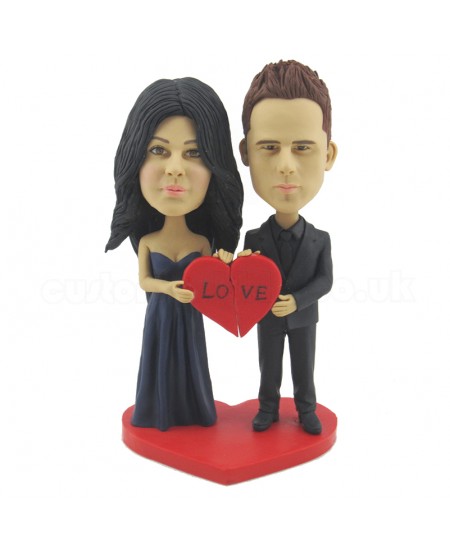 personalised couple bobblehead with red heart
