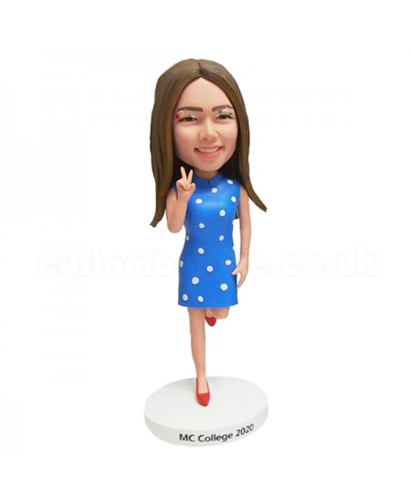personalised joyfully dancing pretty girl bobblehead