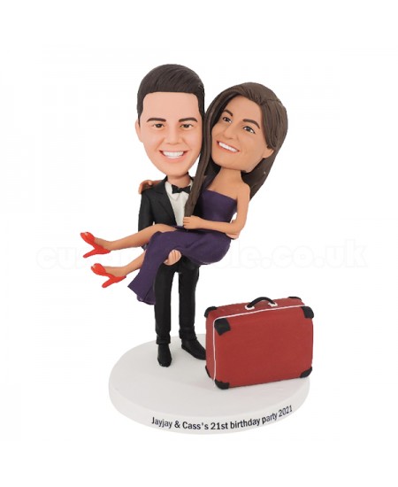 travel couple bobbleheads