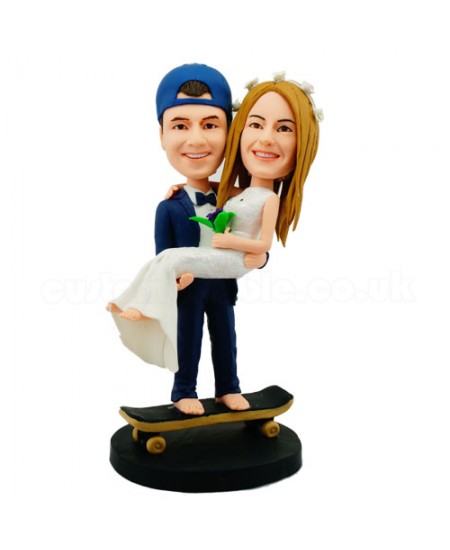 custom wedding bobblehead on skateboard