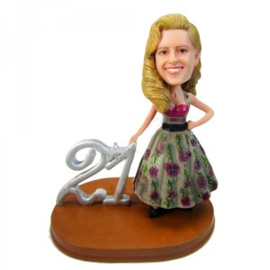 custom-female-birthday-bobble-head