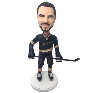 custom hocky player bobblehead