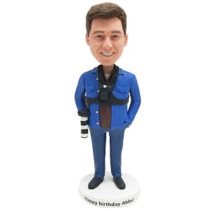 custom traveller with a camera bobblehead
