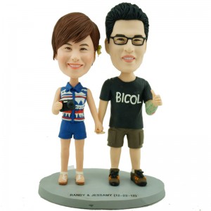 customised photographer couple bobblehead
