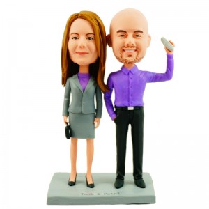 friendly colleague couple custom bobblehead