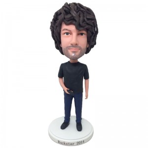 personalised gamer bobblehead with a gamepad