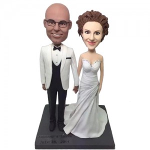 personalised wedding hand in hand bobbleheads