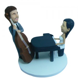cellist pianist couple bobbleheads
