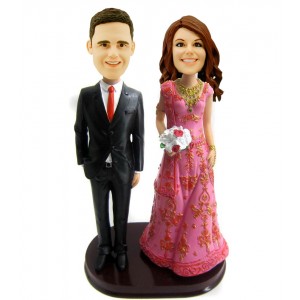 custom wedding bobbleheads